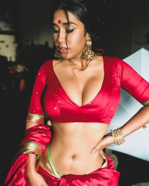 women in saree